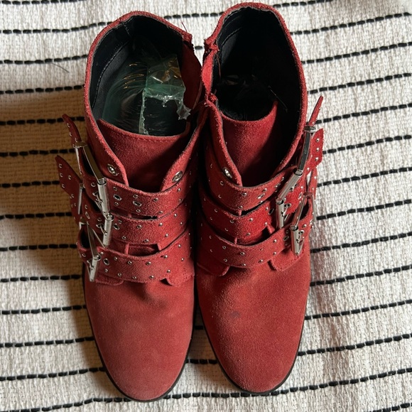 Topshop Red Suede Buckle Boho Rocker Ankle Boots, EU 38 - Picture 4 of 9
